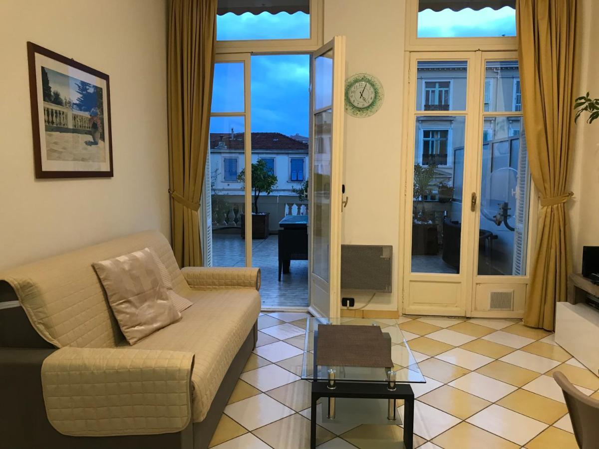 Appartement Terrasse Dans Palace Belle Epoque Menton Kültér fotó