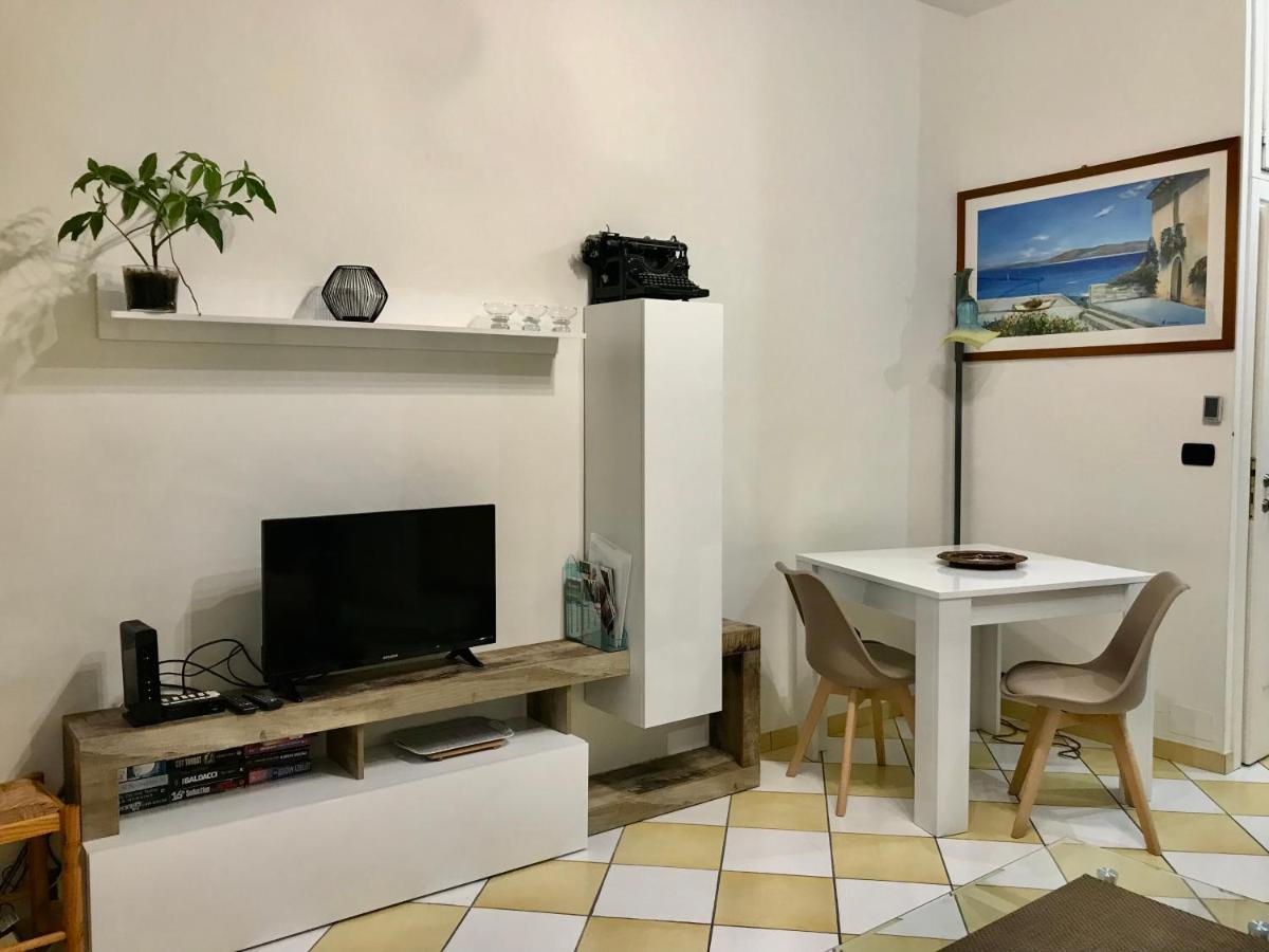 Appartement Terrasse Dans Palace Belle Epoque Menton Kültér fotó